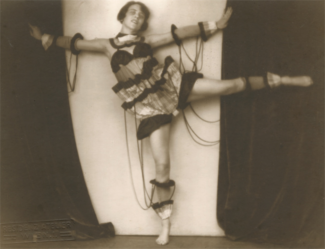 Residenzatelier Wien - Grete Freudenreich, Dancer with the Vienna State Opera